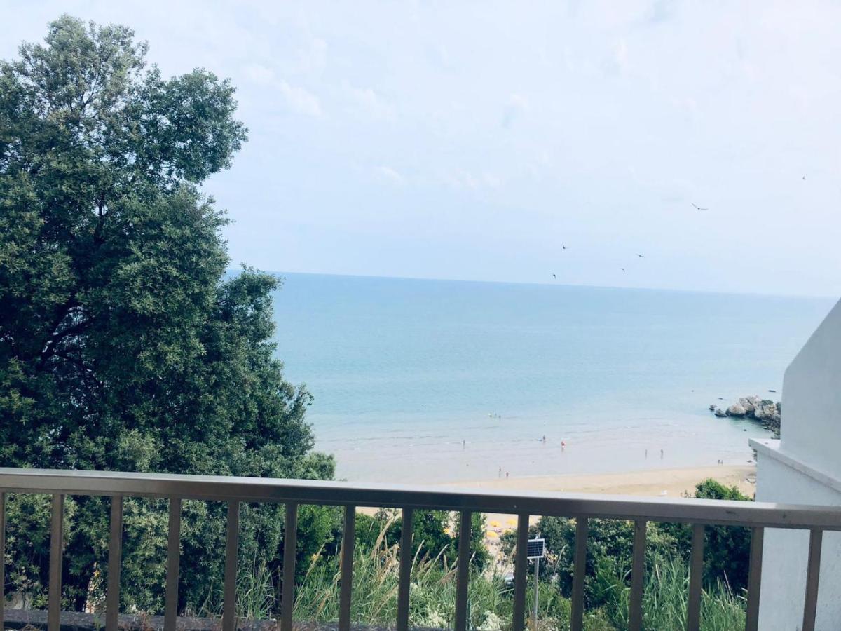 Le 5 Residence Rodi Garganico Εξωτερικό φωτογραφία